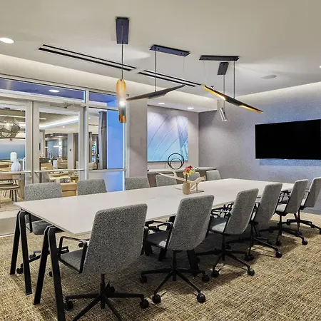 Springhill Suites By Marriott Chicago Chinatown