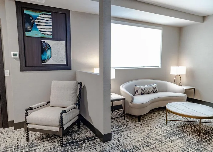 Springhill By Marriott Chinatown