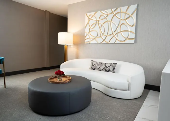 Springhill By Marriott Chinatown Chicago