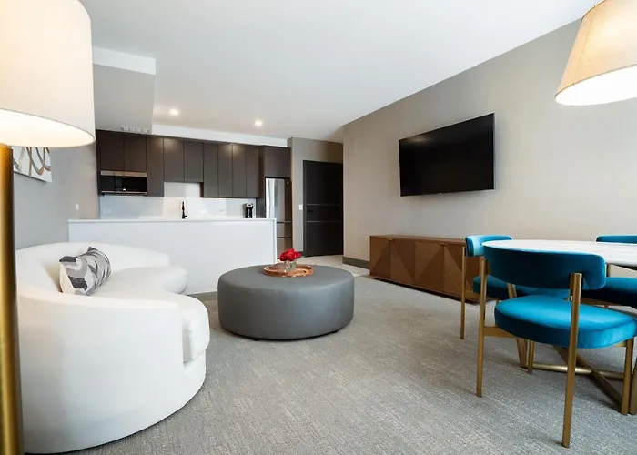 Springhill By Marriott Chinatown Chicago