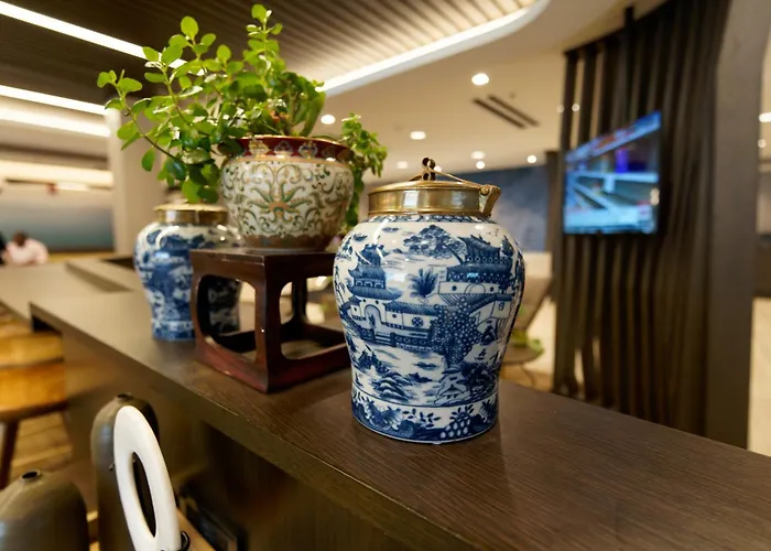 Hotel Springhill By Marriott Chinatown Chicago