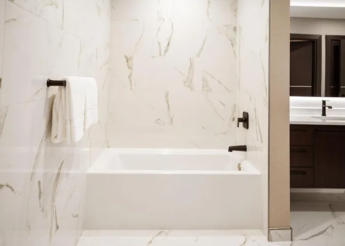 Hotel Springhill By Marriott Chinatown 3*