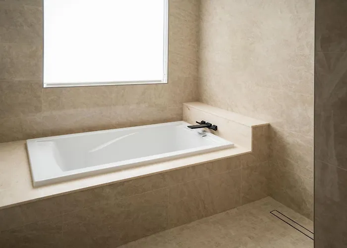 Springhill By Marriott Chinatown 3*