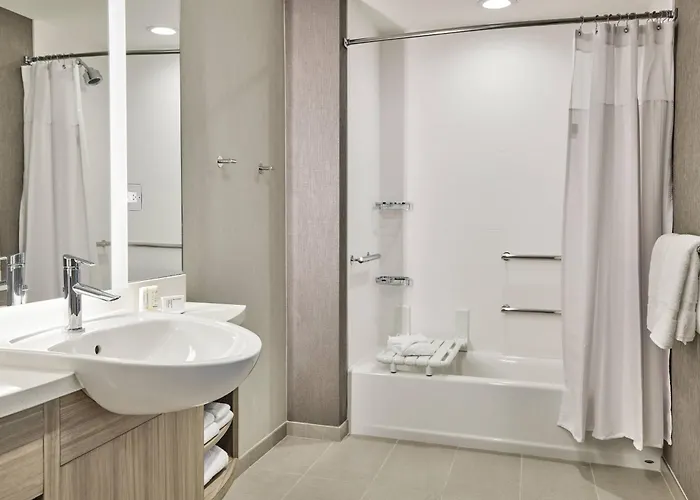 Springhill By Marriott Chinatown Hotel