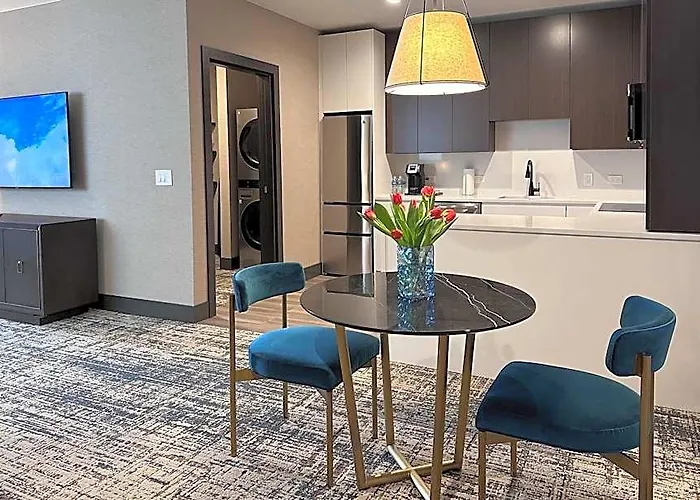 Springhill By Marriott Chinatown Chicago